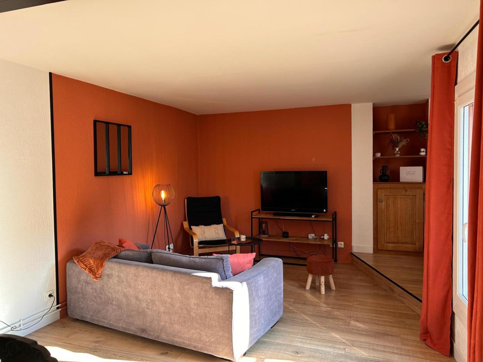 Un Cocon Au Coeur De La Champagne Avec Parking Apartment Epernay Bagian luar foto